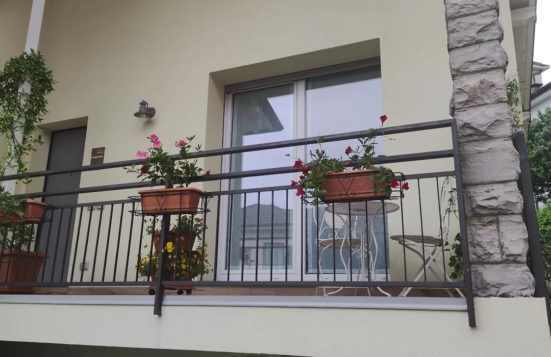 Lora Giusta Guest House-1